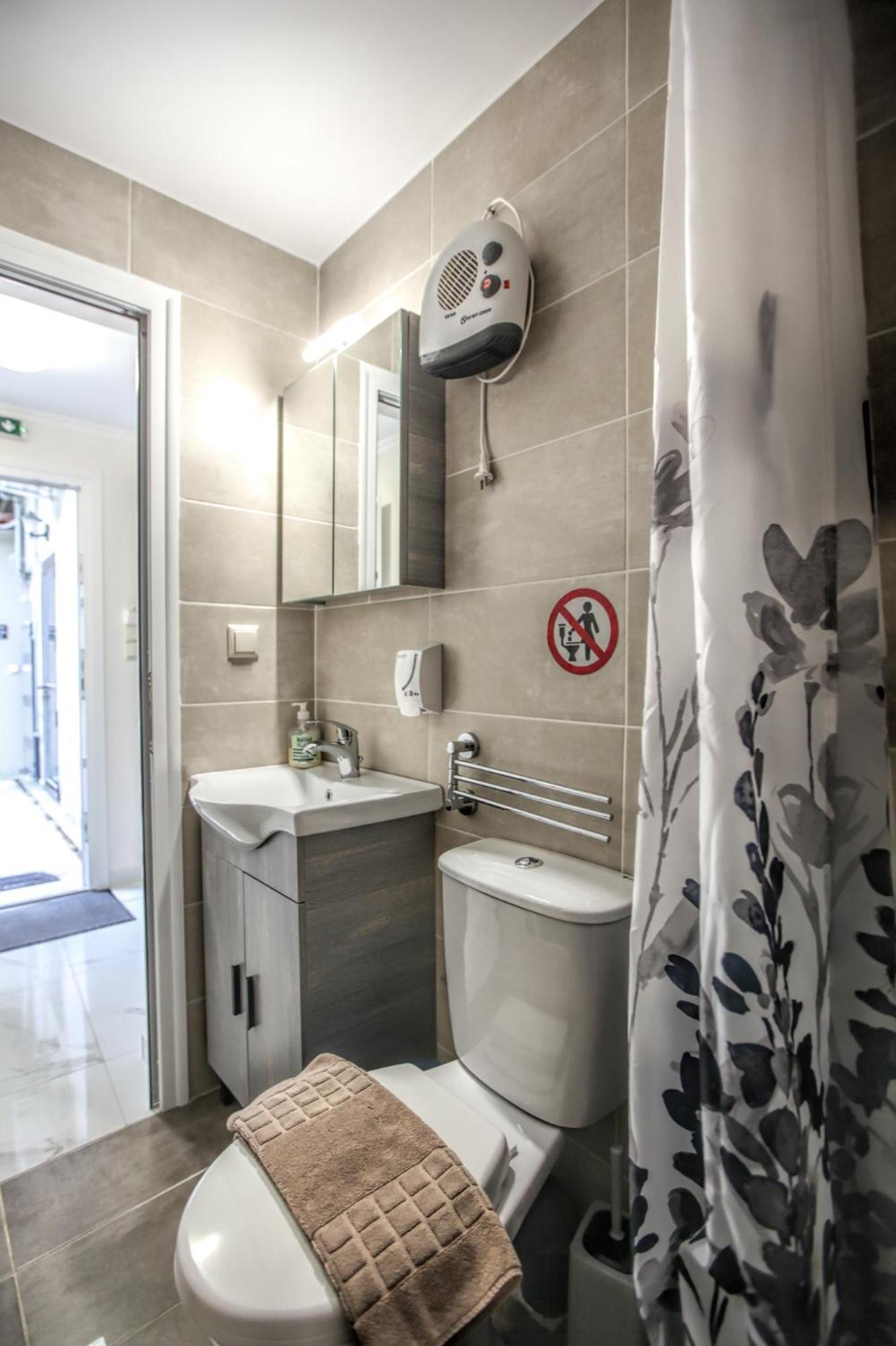Del Sol #1 Meteora Luxurious Family Suites Kalambaka Eksteriør billede