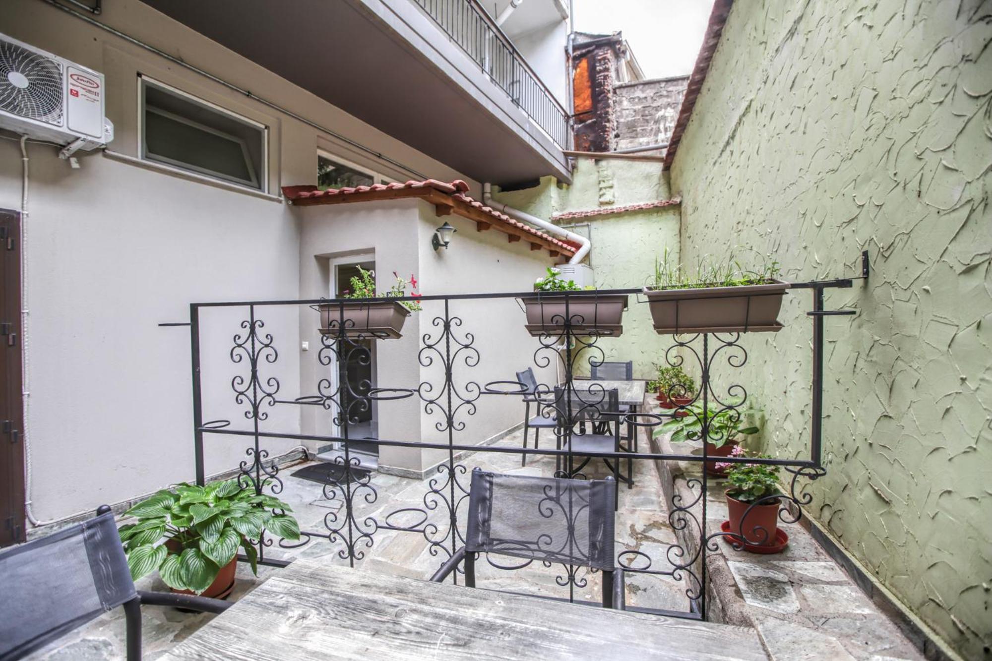 Del Sol #1 Meteora Luxurious Family Suites Kalambaka Eksteriør billede
